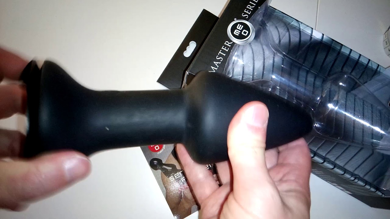 unboxing - Mega Spade MASTER SERIES Vibrating XL Silicone Plug