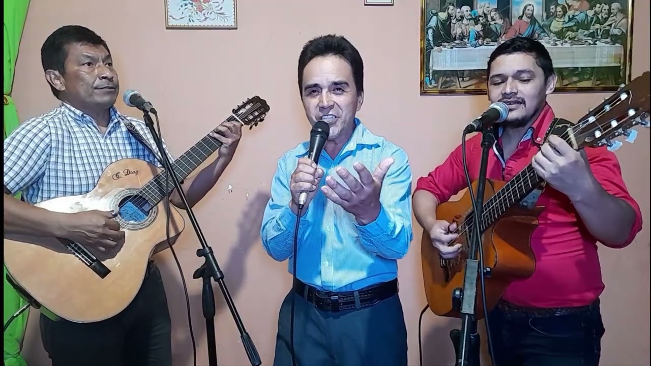MÚSICA SENTIMENTAL ECUATORIANA CON CESAR PESANTEZ