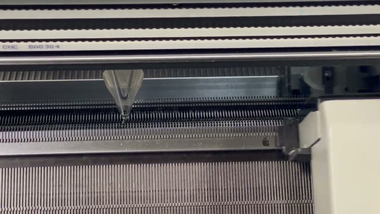 Cixing & Steiger knitting machines with U-Comb