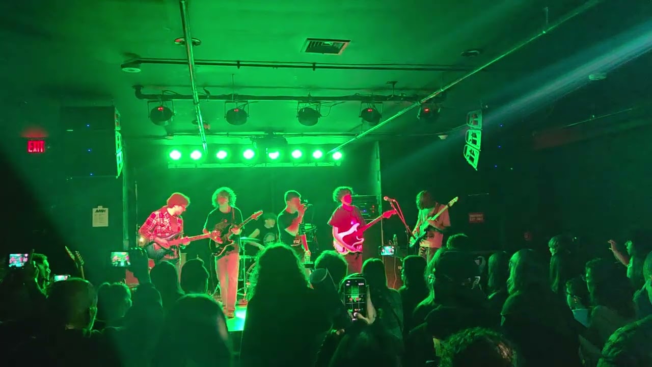 FracturePoint @ Amityville Music Hall (Hysteria - Muse)