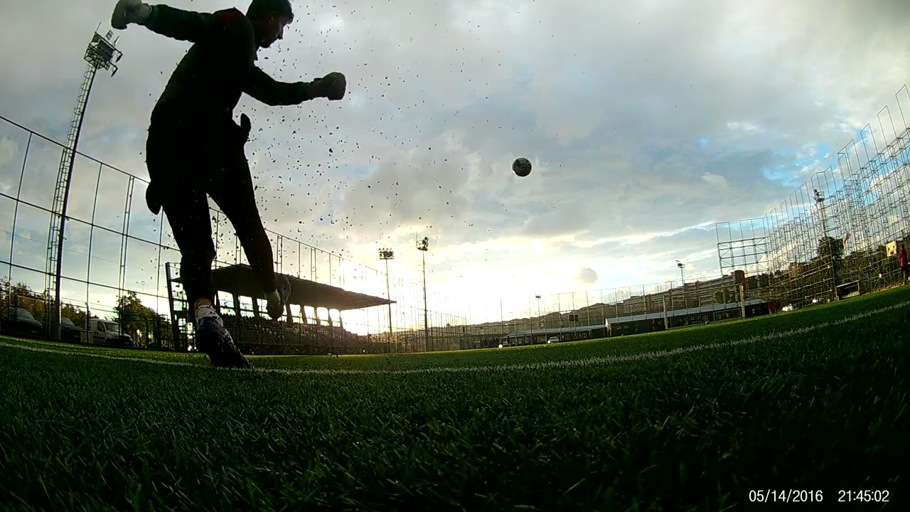 KALECİ AUT ATIŞI KALECİ VURUŞU GOALKEEPER TRANİNG GOALKİCK GOALKİCKS