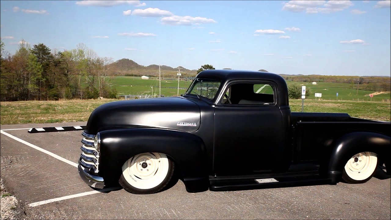 Visit TraditionalHotRod.com   