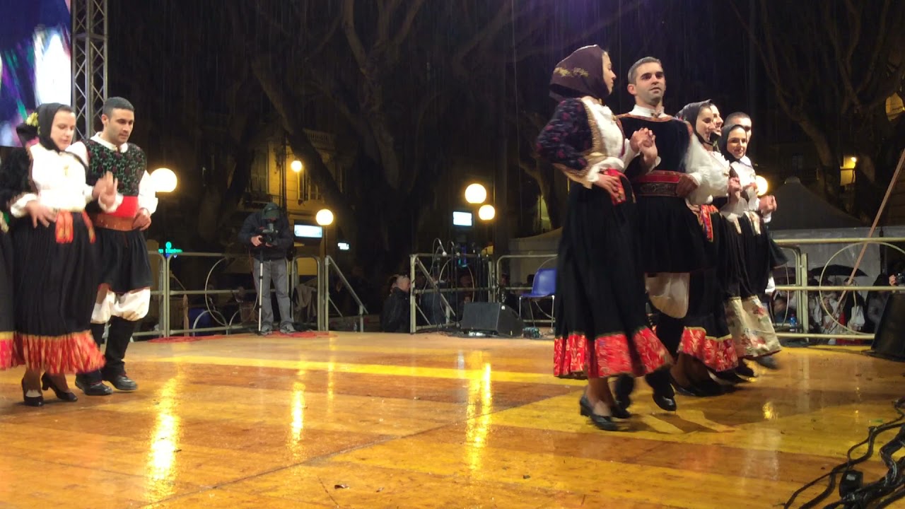 ==360^ FESTA DI SANT'EFISIO - Gruppo Folk di Loculi==   =Ballu brincu= 2