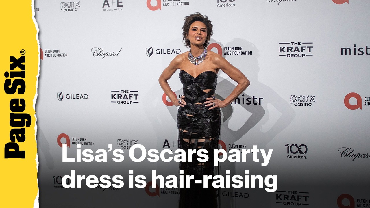 Lisa Rinna's Oscars party dress was made from 11 pounds of extensions