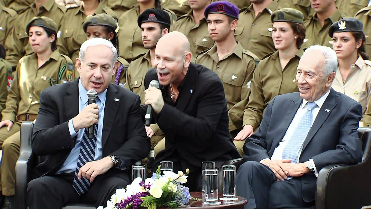 ראש הממשלה בנימין נתניהו שר 