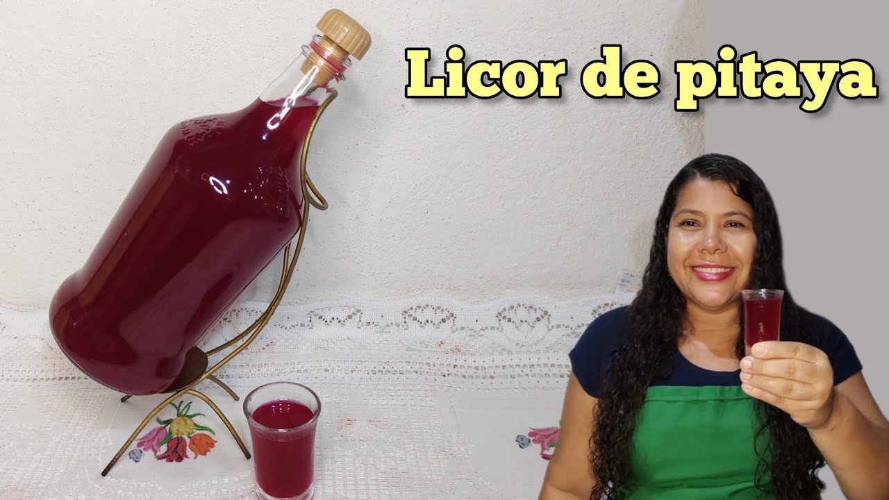 Licor de pitaya, feito com casca e polpa. Uma delícia! | Vanuza Santos