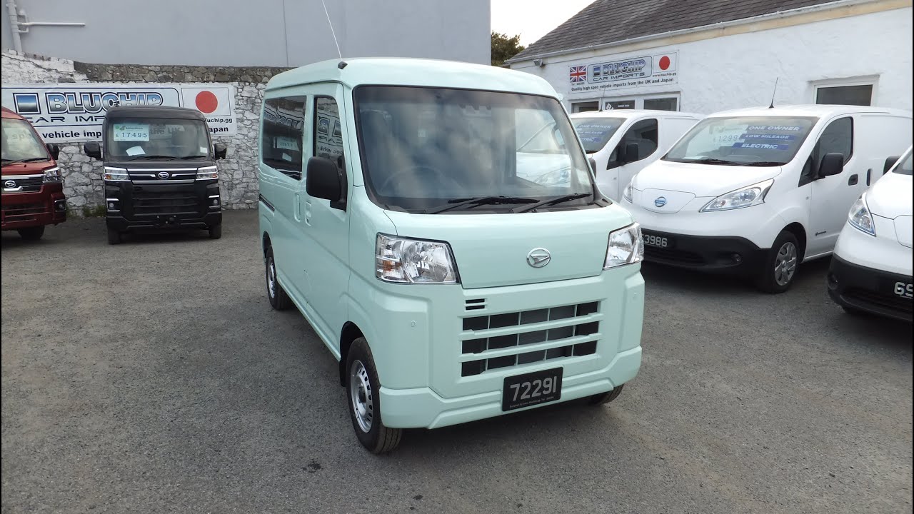 Daihatsu Hijet Cargo DX NEW Novemeber 2024