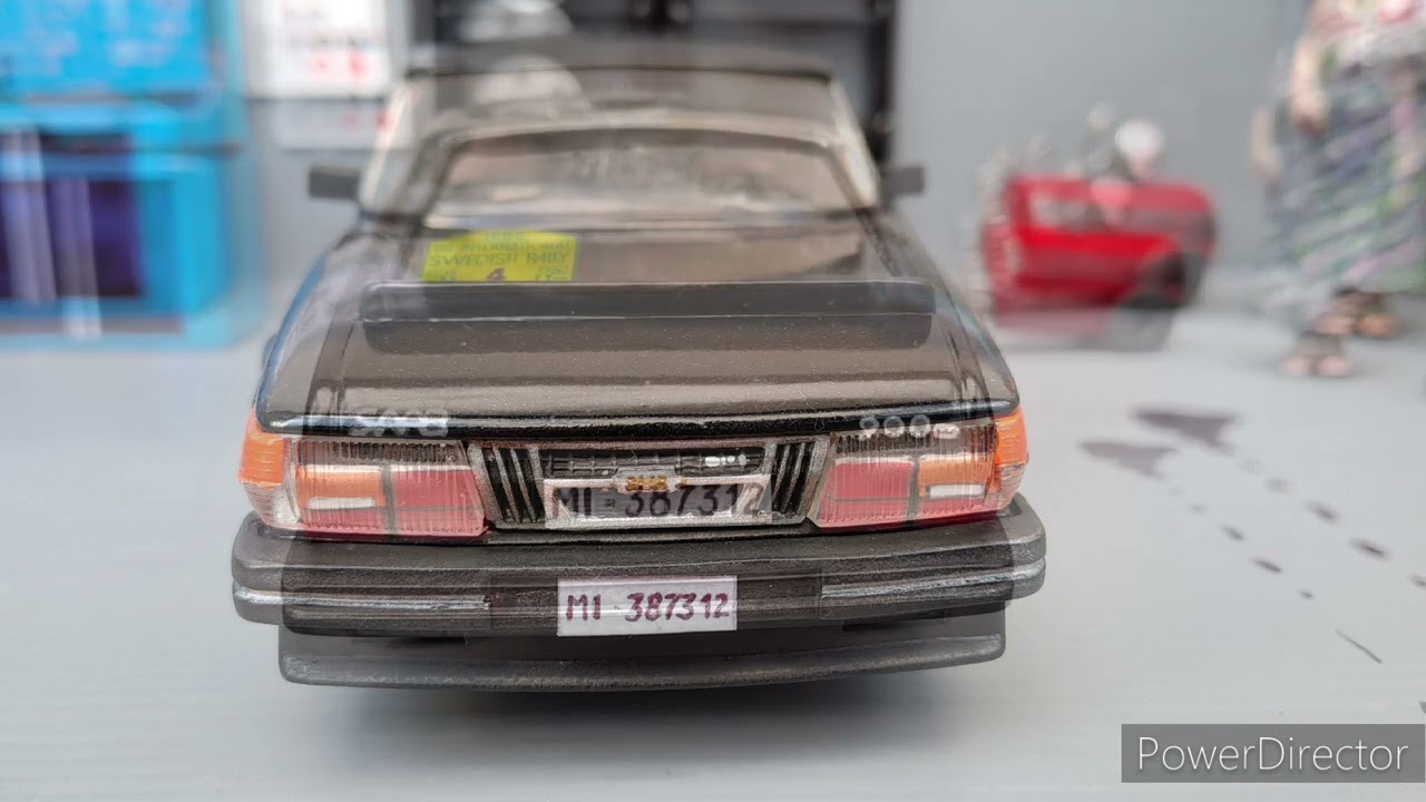 Modellino SAAB 900 TURBO (1985)