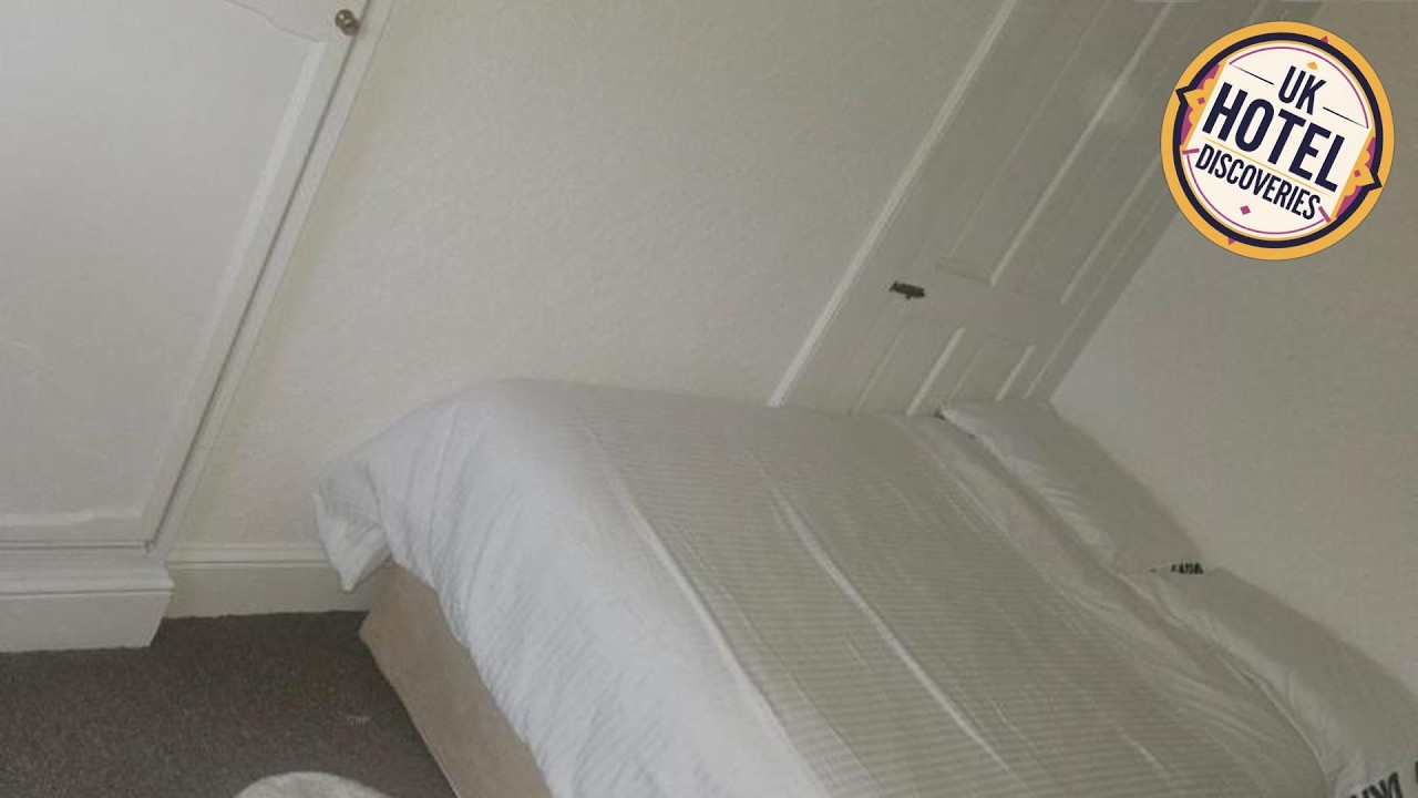 Diamond | London, United Kingdom | Hotel Review 🛏️