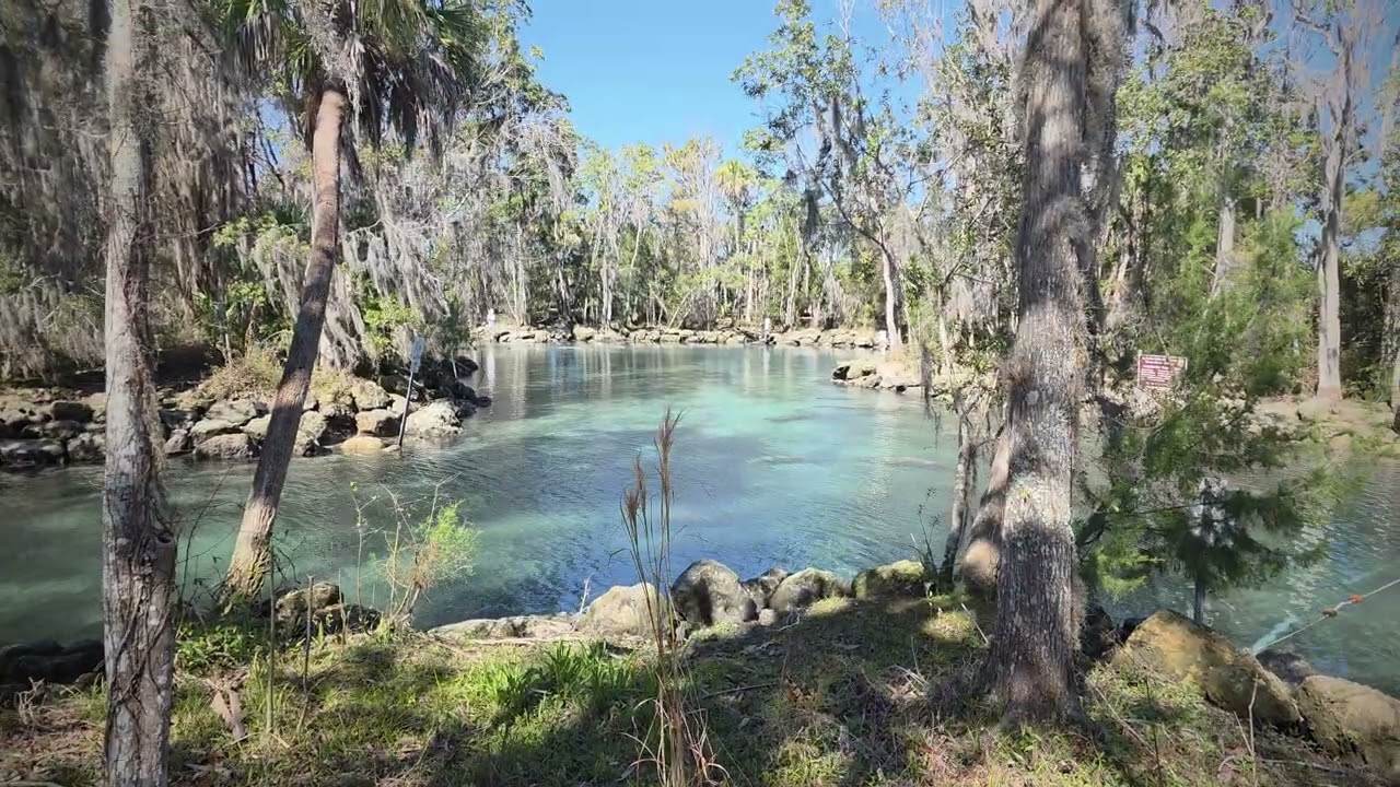 Visiting Three Sisters Spring