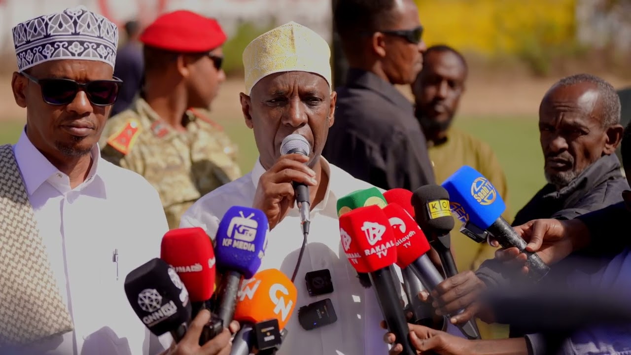 Madaxweyne ku-xigeenka  JSL oo shacabka Hargeysa Salaadda Roob-Doonta la tukadey