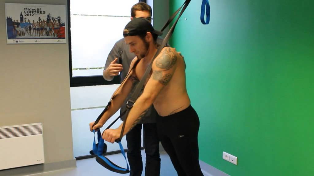 Rééducation épaule instable TRX