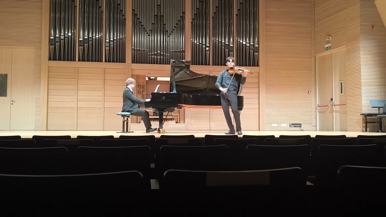 William Walton: Viola concerto