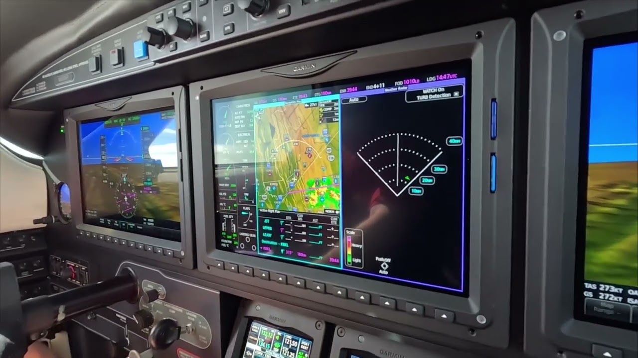 Rain showers in the Piper M600 with Garmin G3000 - Dick Rochfort
