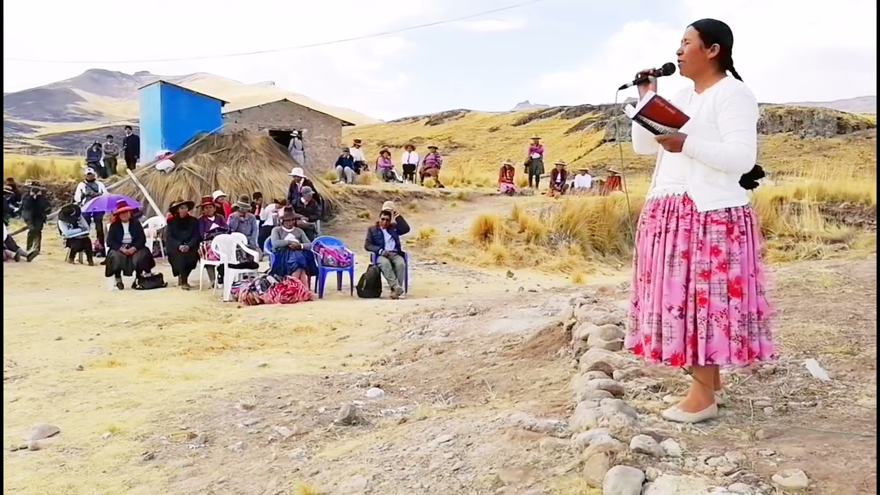 Martha Jara congreso Phinaya, Distrito misionero Espinar 