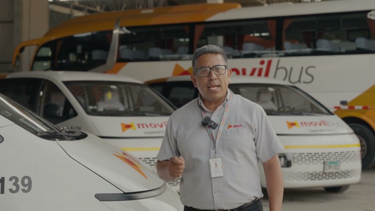 La van que mueve al Perú: Hyundai STARIA x Movil Bus