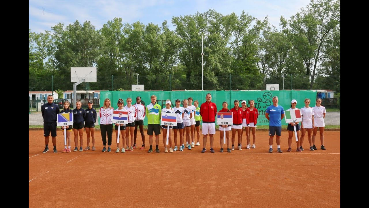 Priprave reprezentantk do 14 let iz držav iz regije