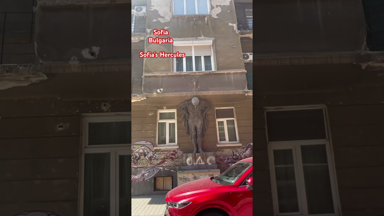 Sofia💕 #balkanlar #sofia #bulgaristan #bulgaria #art #status #kom&uuml;nizm #love #stretcher
