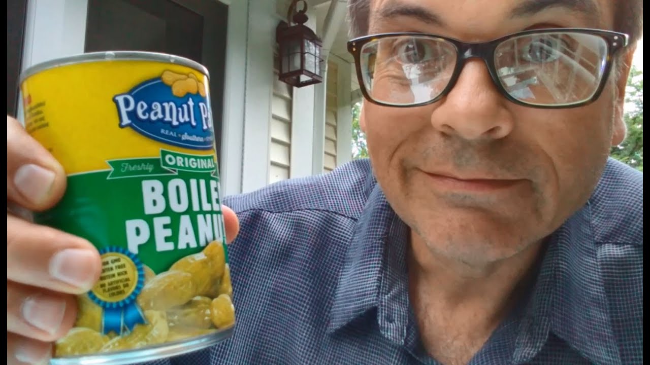 How to Eat Boiled Peanuts for First the Time Ever