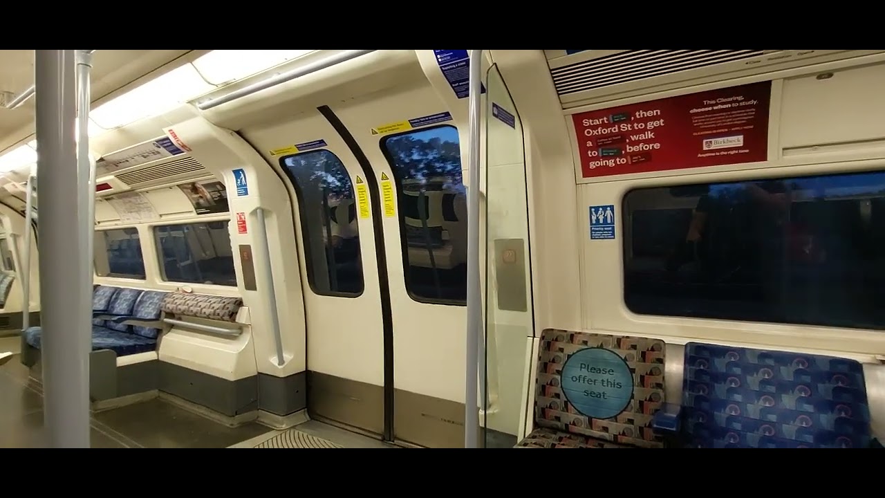 London Underground: Jubilee Line Ride From Finchley Road to Willesden Green.