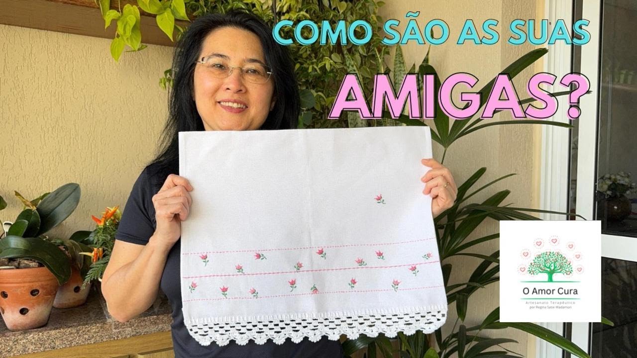 Flores no Bordado, Amor na Amizade: Celebrando a Amizade e o Amor Verdadeiro