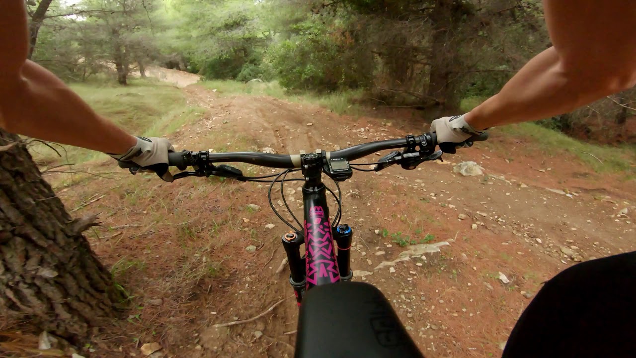 Autumn MTB riding in Greece, Ymittos