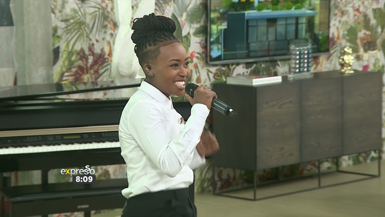 Zoë Zana & TwinzSpin perform ‘Preach'