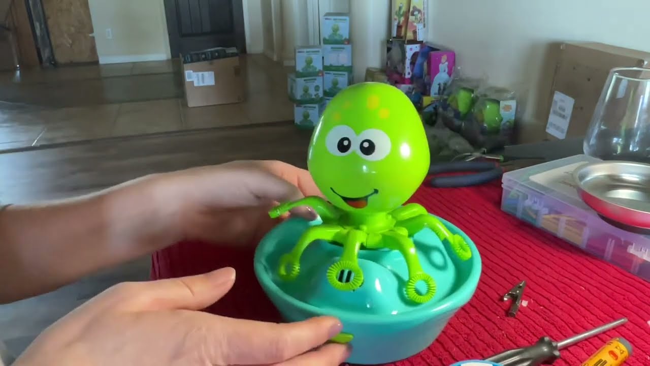 How to switch adapt an octopus bubble machine