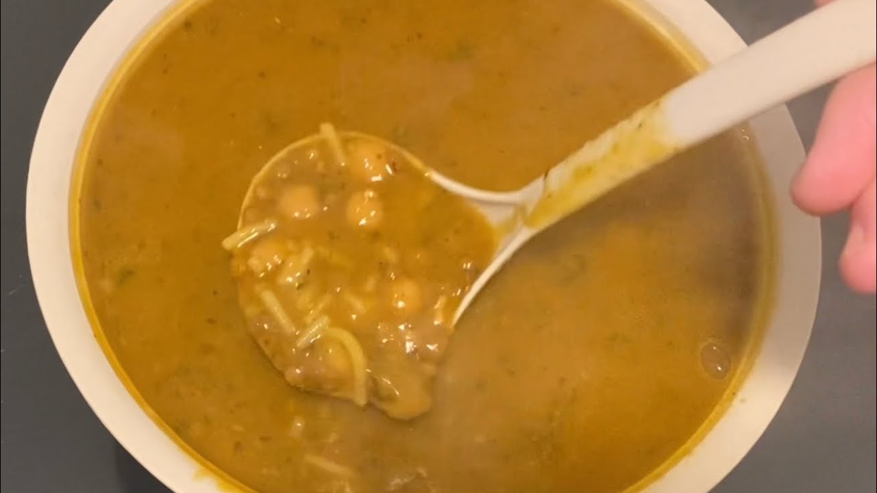 Harira Moroccan Soup الحريرة شوربة مغربية بدقيق الشعير لذيذة وصحية