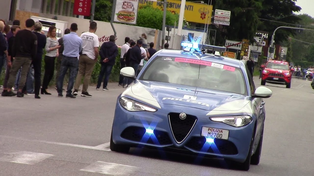 [GIRO D'ITALIA 2019 | STAGE 15] CARABINIERI + POLIZIA STRADALE IN SIRENA + SCORTA AL GIRO D'ITALIA