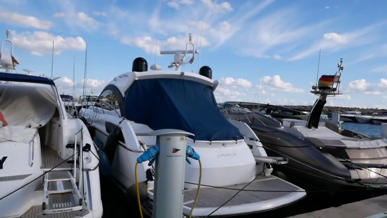 Puerto Portals Marina - Travel Mallorca. Yachts, Michelin Star Restaurants, Luxury Brands.