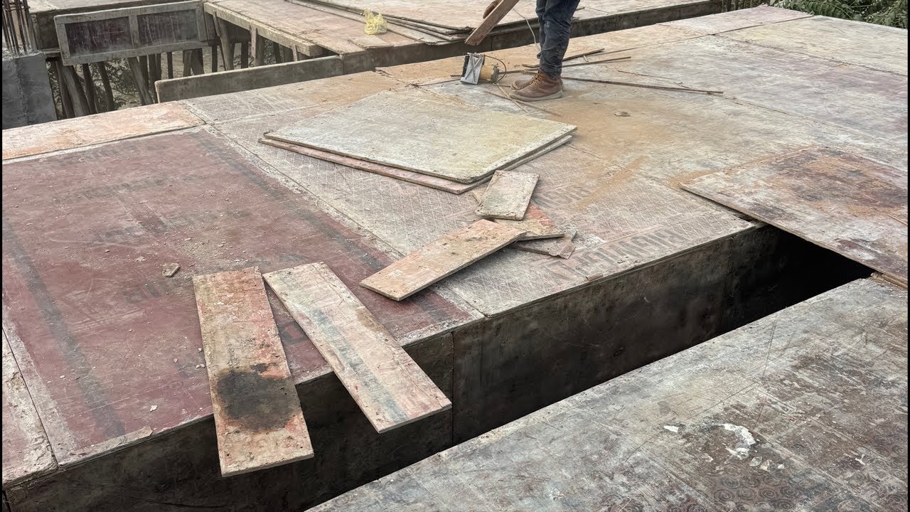 Shuttering process is live🔥 #construction #shuttering work #sitework