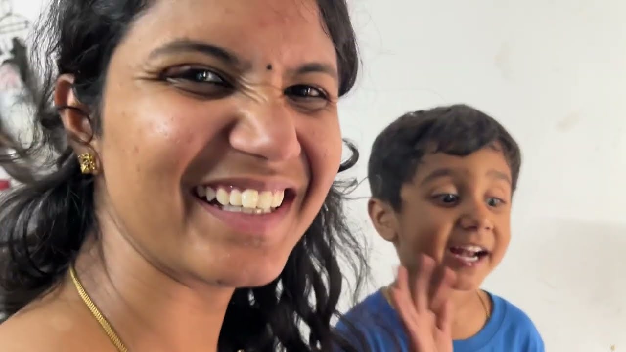 🤪 Ayudha Poojai Home Cleaning Atrocities 😂  #ayudhapoojaspecial #arunaravindtwins #vaishalipriya