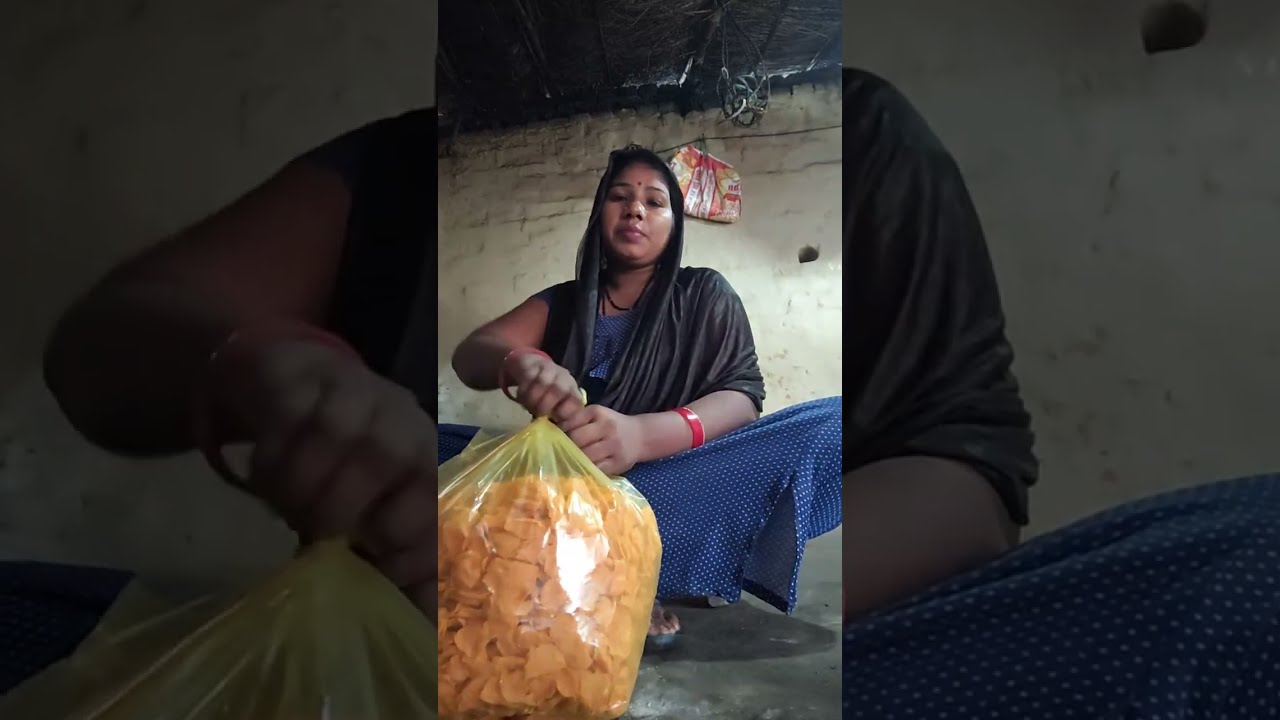#Saloni dance up 55 #लाइव है! Main life# mein aapko swagat #hai please support# kijiye #❤️❤️
