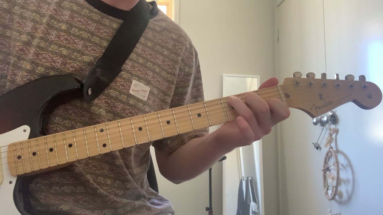 How to play Picturesque moment by Skegss