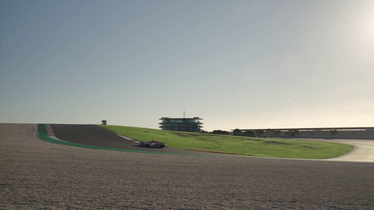 TOYOTA HYPERCAR GR010 HYBRID Track Action