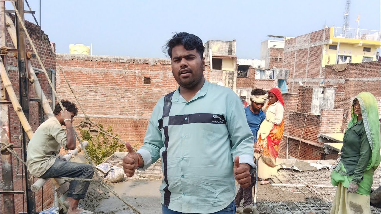  आज हम एक  दीवार जुडना है और मिट्टी उसमें पानी भर देंगे तो छत की सिंचाई अच्छे से हो जाएगी
