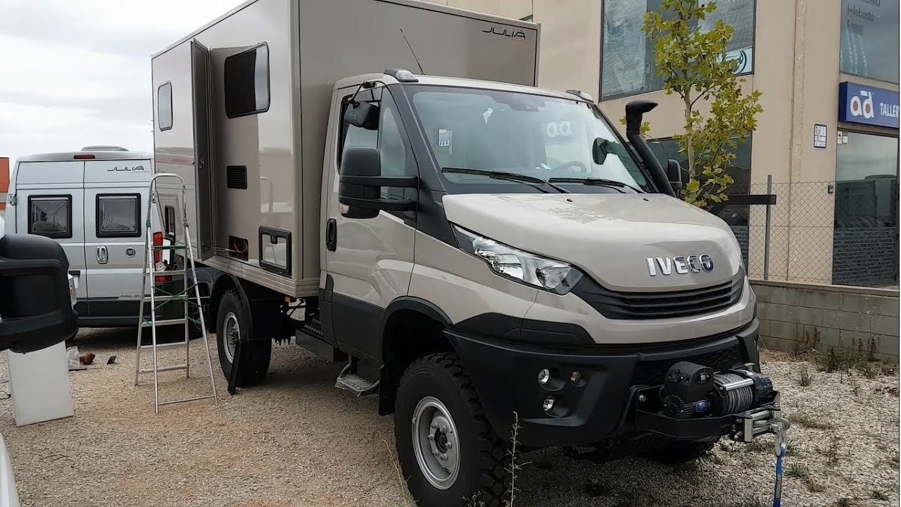 Iveco daily 4x4 conversion to a Camper. 2018