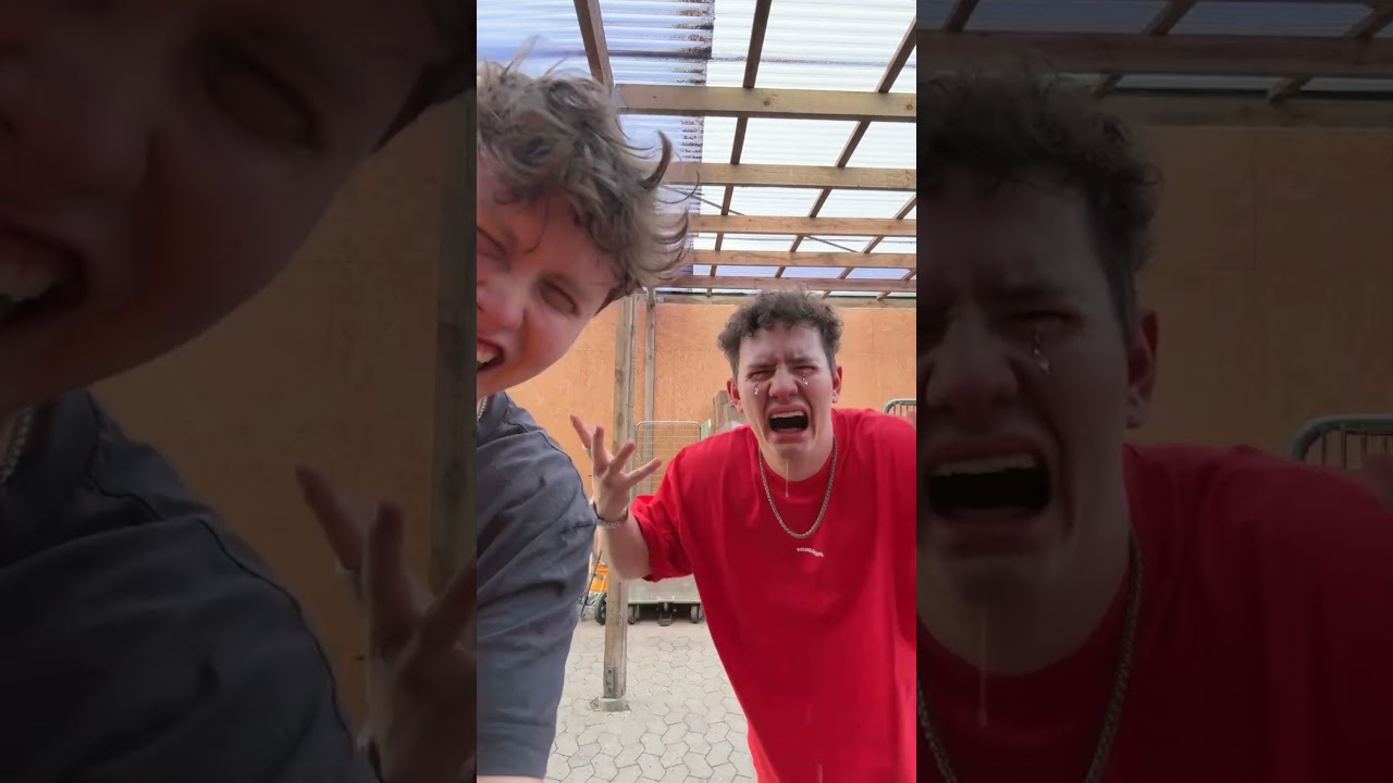 Vi Spr&oslash;jter Med Vand😂