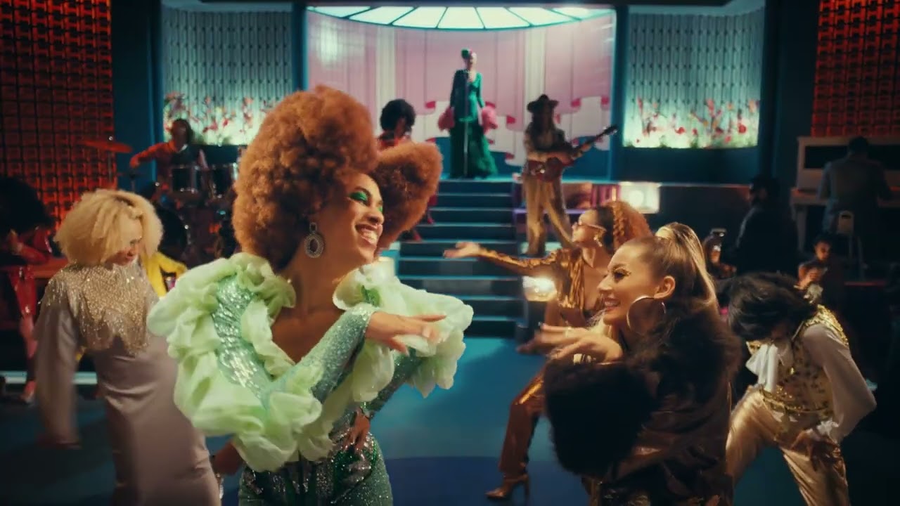 Enter the World of Absolut Cocktails | 