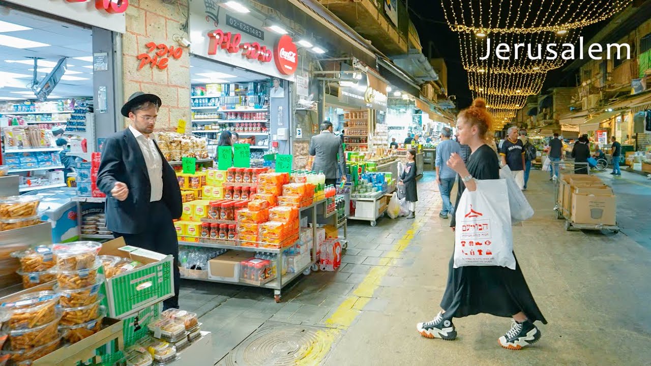 Strolling Through Nighttime Jerusalem. From the Market to the Western Wall. @JERUSALEM TODAY