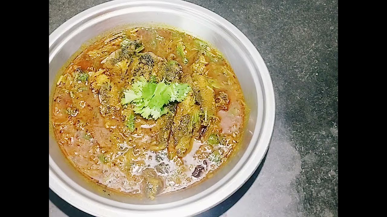 Magur Macher Jhol Recipe মাগুর মাছের ঝোল রেসেপি  Kalicharan Mahato cooking 🥰😋🤩😍