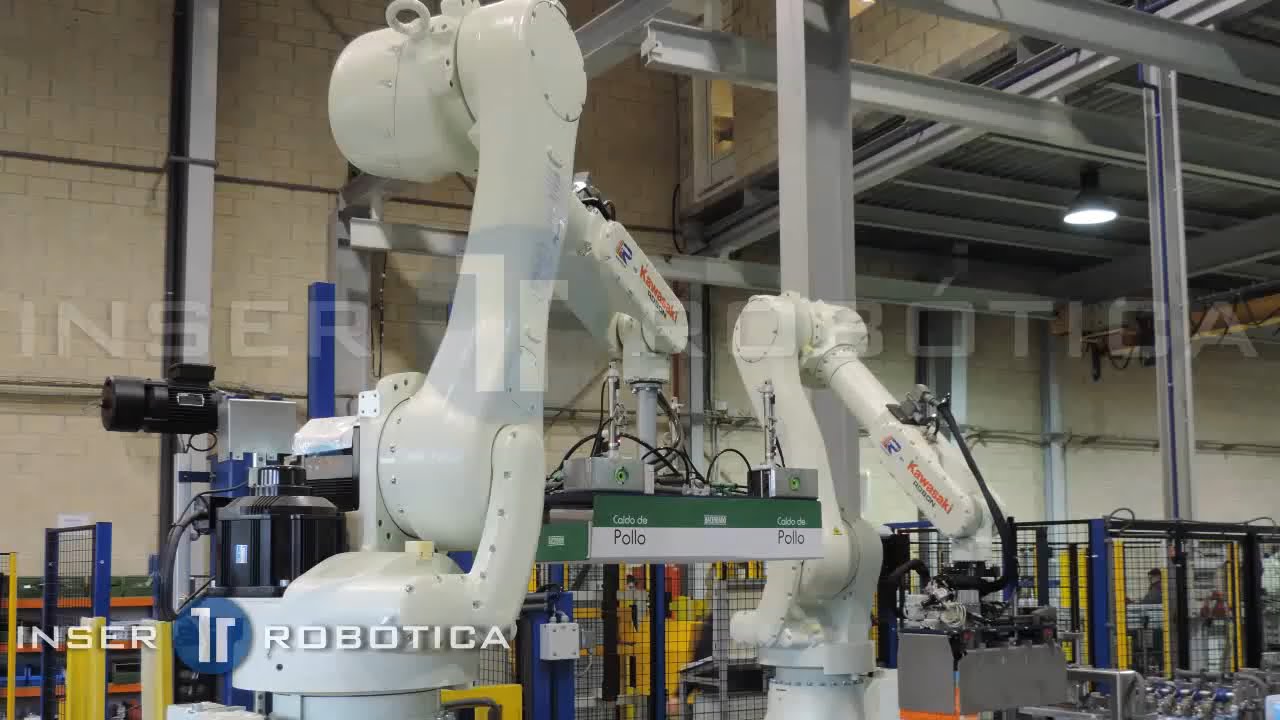 Solución de automatización robotizada para el embandejado de briks.