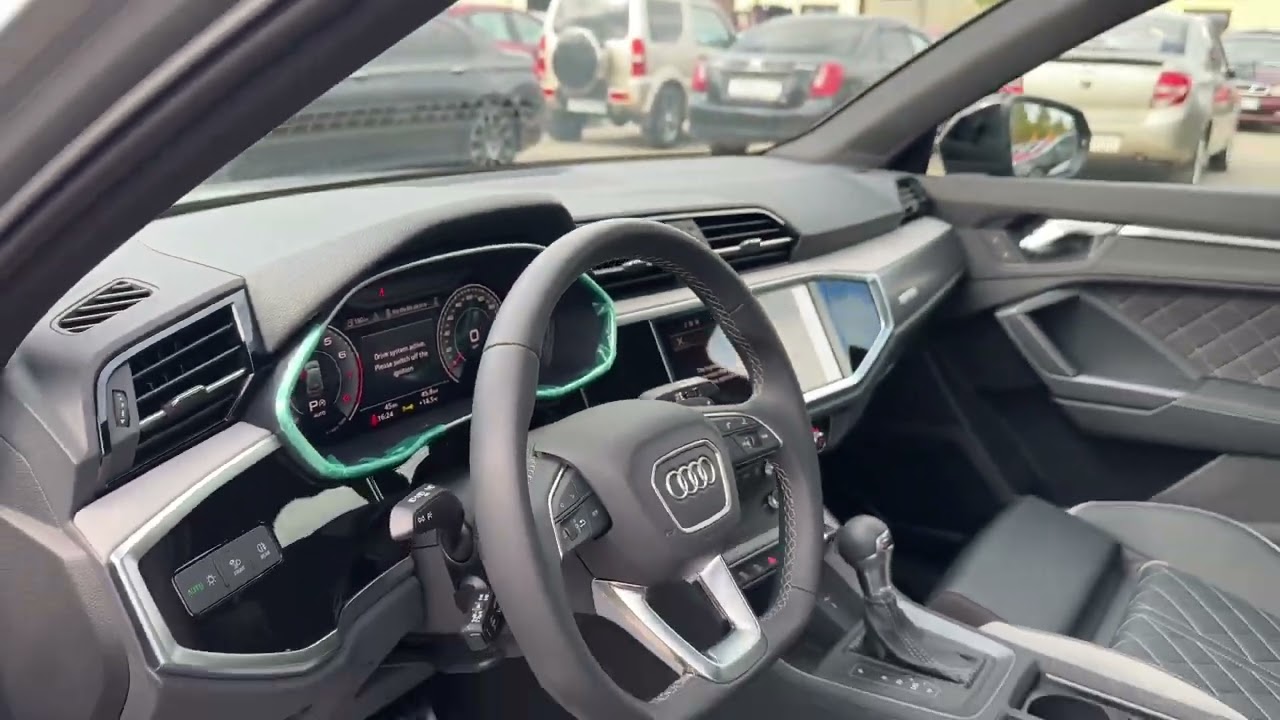 Audi Q3 45TFSI Quattro 2025