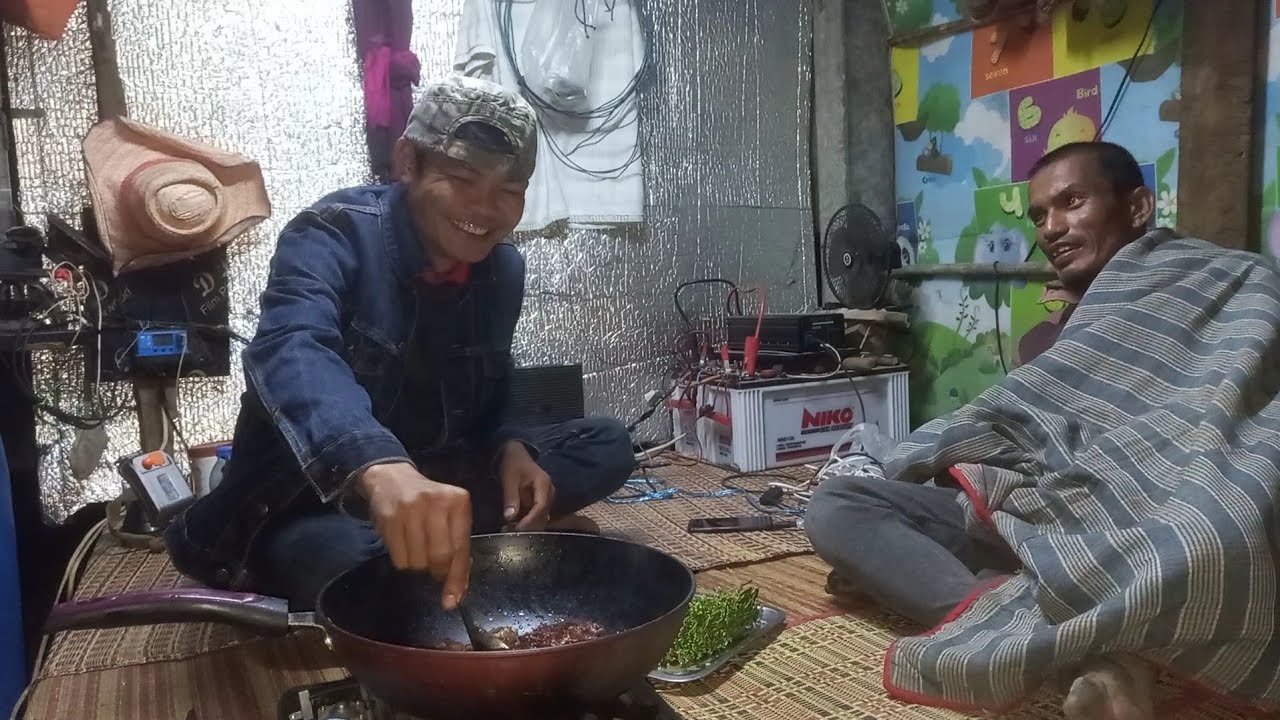 ครัวบ้านทุ่งเมนูง่ายๆ แนวกินแลงคนนอนนา โต้ลมหนาวนอนนาบรรยากาศดีคัก หนหวยรีสอร์ท