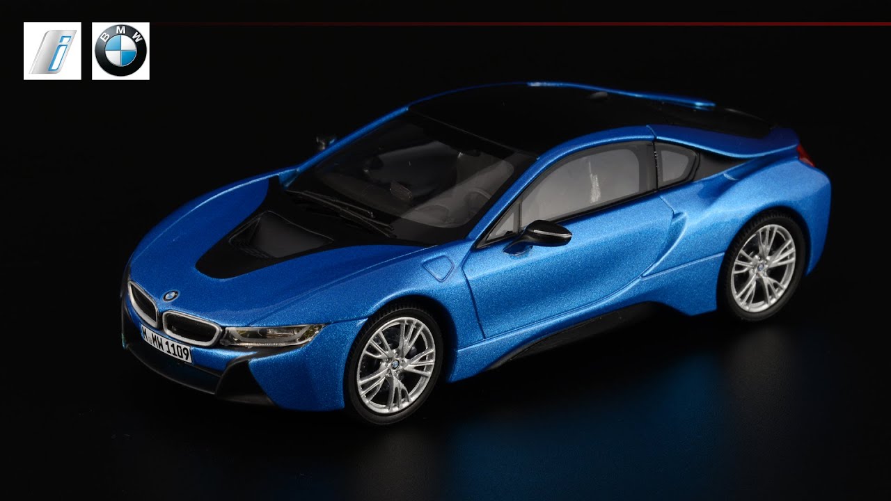 Двойной гибрид, радость хейтера и родственник Логана: BMW i8 &bull; Paragon &bull; Масштабная модель 1:43
