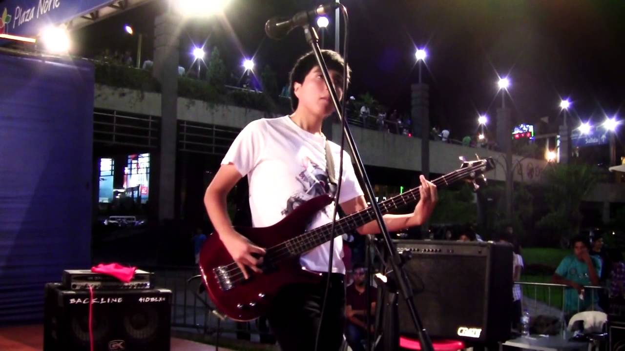 El vampiro (cover de Libido) - latido en Plaza Norte / HD. 720p.