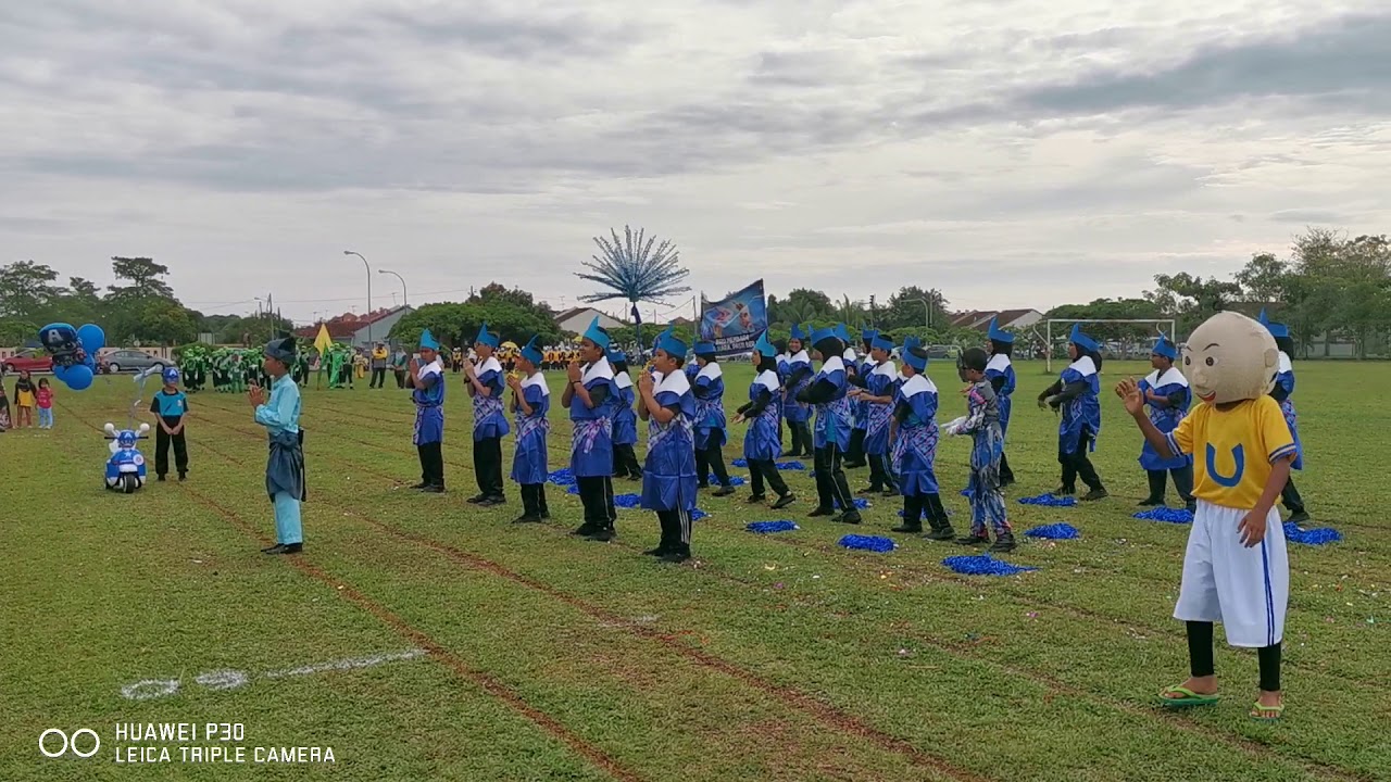 Juara Perbarisan Rumah Biru SK Bertam Perdana Penang di Hari Sukan 2019