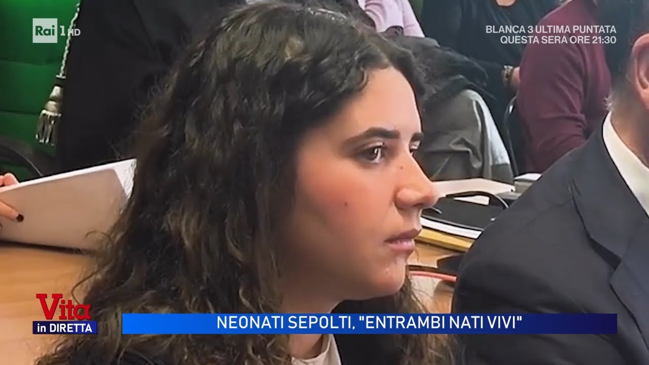 Processo a Chiara Petrolini, in aula le testimonianze delle amiche - Vita in diretta 03/11/2025