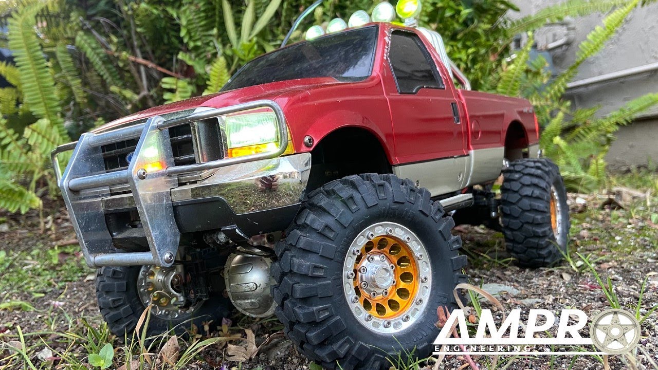 e472 - Tamiya Ford F350 High Lift (58372) Серия «Руководство покупателя»
